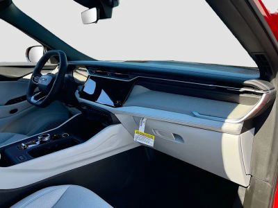 2026 Jeep Cherokee — photo 24 view