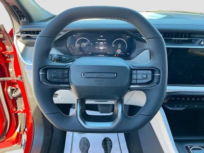 2026 Jeep Cherokee — photo 11 view