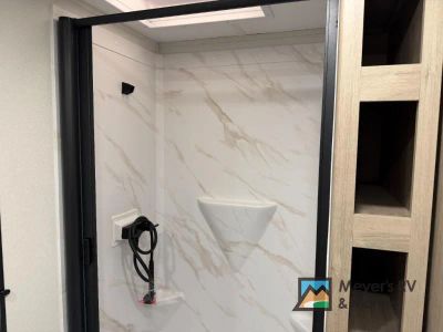 2026 Grand Design Imagine XLS - Photo 17