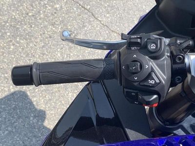 2025 Yamaha YZF-R9 - Photo 13