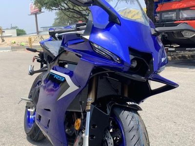 2025 Yamaha YZF-R9 - Photo 9
