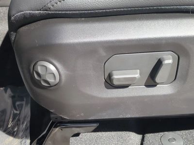 2026 Jeep Gladiator — photo 21 view