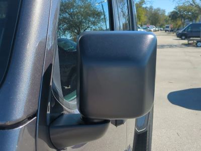 2026 Jeep Gladiator — photo 12 view