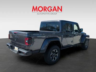 2026 Jeep Gladiator — detail view