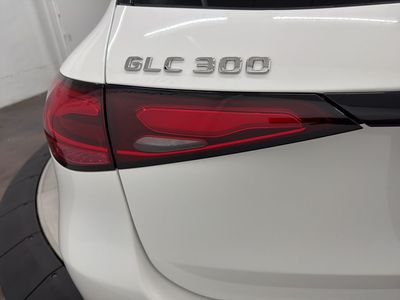 2026 Mercedes-Benz GLC — photo 11 view