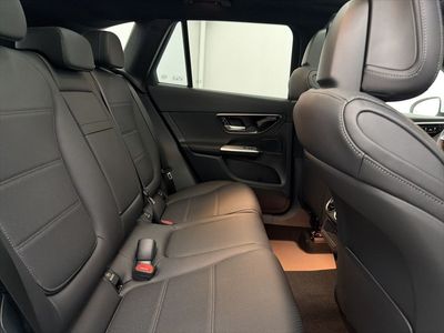 2026 Mercedes-Benz GLC — photo 27 view