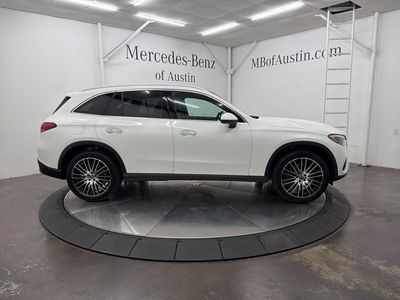 2026 Mercedes-Benz GLC — photo 8 view
