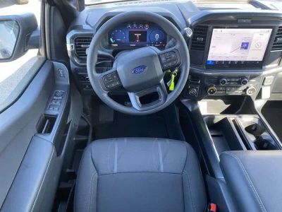 2026 Ford F-150 — photo 10 view