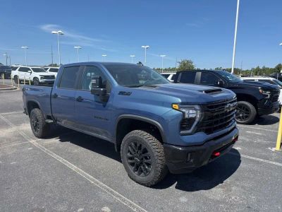 2026 Chevrolet Silverado 2500 HD - Photo 2