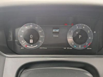 2026 Land Rover Range Rover Velar — photo 27 view
