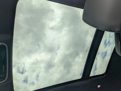 2026 Land Rover Range Rover Velar — photo 19 view
