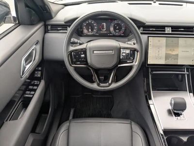 2026 Land Rover Range Rover Velar — photo 15 view