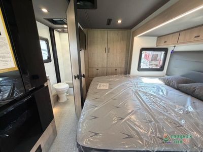 2026 Grand Design Lineage Series M - Photo 18