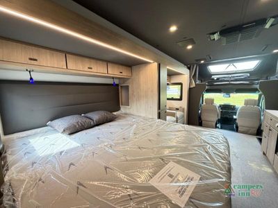2026 Grand Design Lineage Series M - Photo 13
