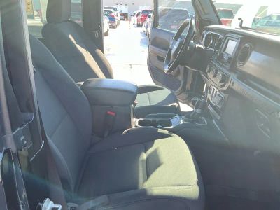 2020 Jeep Wrangler - Photo 18