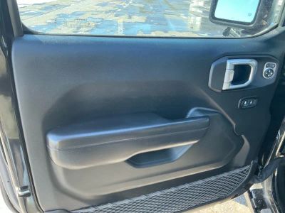 2020 Jeep Wrangler - Photo 16