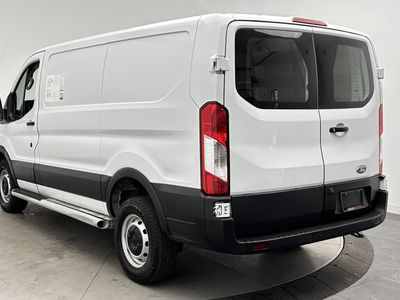 2025 Ford Transit Cargo Van - Photo 4