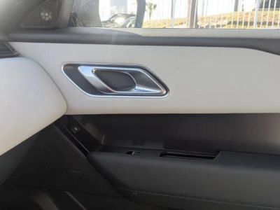 2026 Land Rover Range Rover Velar — photo 29 view