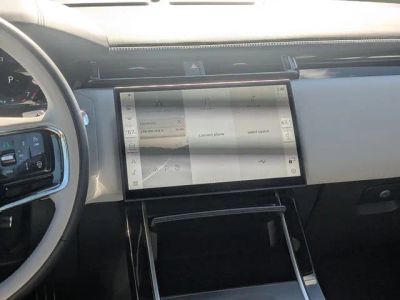2026 Land Rover Range Rover Velar — photo 16 view