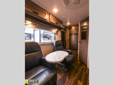 2021 Lance Lance Travel Trailers - Photo 15