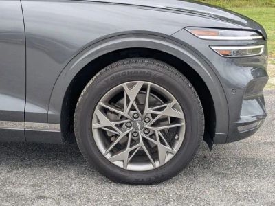 2022 Genesis GV70 — photo 12 view