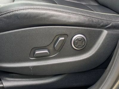 2022 Genesis GV70 — photo 21 view