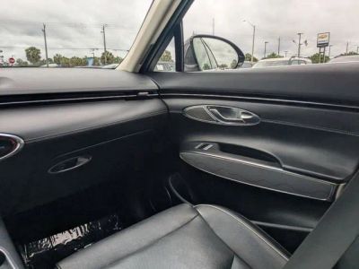 2022 Genesis GV70 — photo 18 view