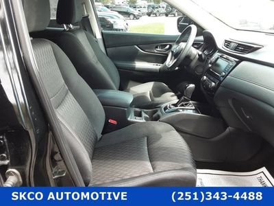 2018 Nissan Rogue - Photo 1