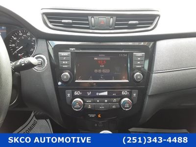 2018 Nissan Rogue - Photo 10