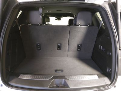 2024 Chevrolet Tahoe - Photo 11