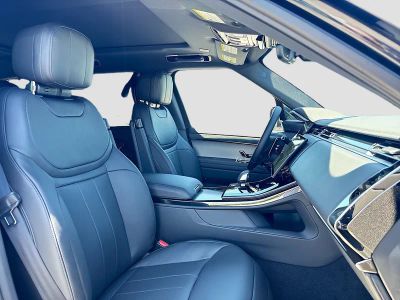 2026 Land Rover Range Rover Sport — photo 16 view
