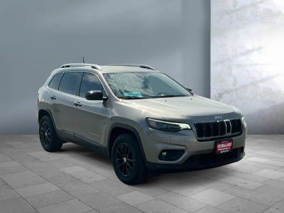 2021 Jeep Cherokee — photo 8 view