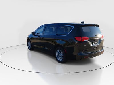 2023 Chrysler Voyager - Photo 5