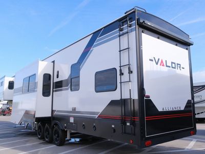 2026 Alliance RV Valor - Photo 3