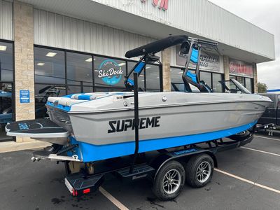 2024 Supreme S220 - Photo 6
