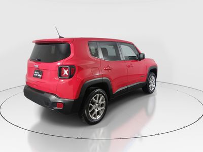 2023 Jeep Renegade - Photo 7
