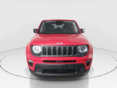 2023 Jeep Renegade - Photo 2