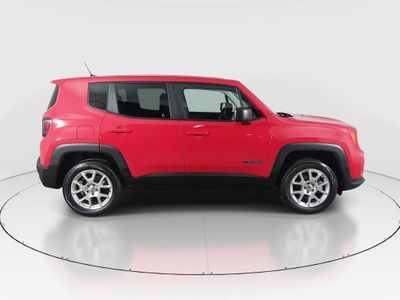 2023 Jeep Renegade - Photo 8