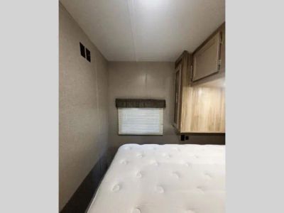 2022 Coachmen Catalina - Photo 13