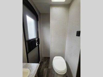 2022 Coachmen Catalina - Photo 22