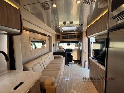 2022 Airstream Atlas - Photo 5