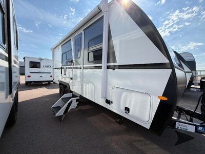 2026 Winnebago Micro Minnie - Photo 2