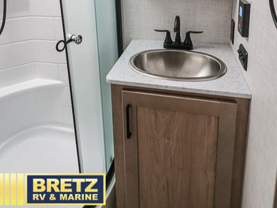 2025 Ember RV E-Series - Photo 15