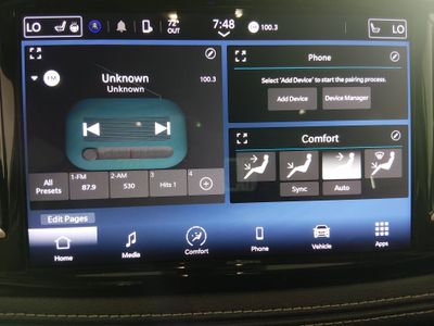 2023 Chrysler Pacifica — photo 17 view