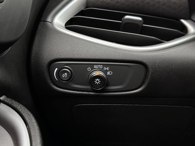 2023 Chevrolet Malibu - Photo 17