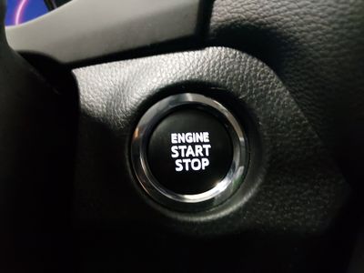 2024 Toyota RAV4 - Photo 17