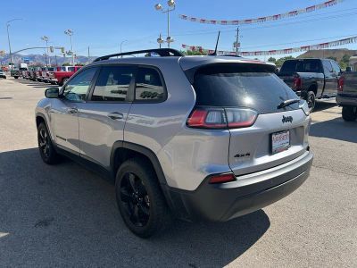 2020 Jeep Cherokee — detail view