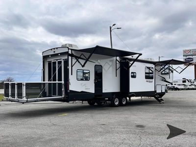 2025 Forest River RV Vengeance Rogue Armored - Photo 14