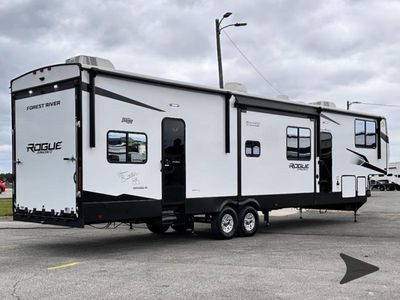 2025 Forest River RV Vengeance Rogue Armored - Photo 15
