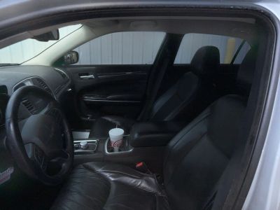 2019 Chrysler 300 - Photo 11